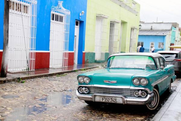 Viajar a Cuba: Trinidad y su encanto colonial.