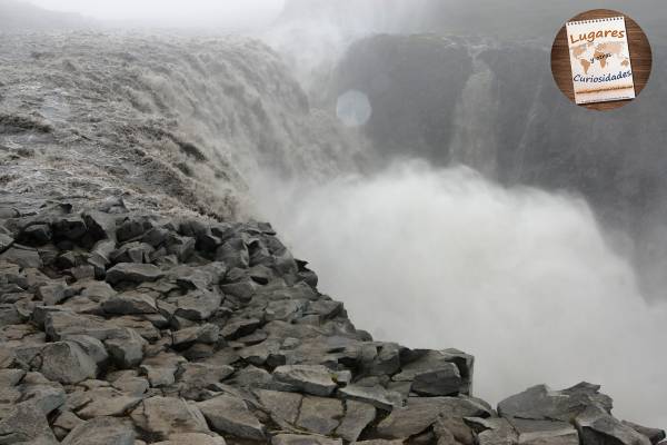 Dettifoss yHúsavik norte de Islandia