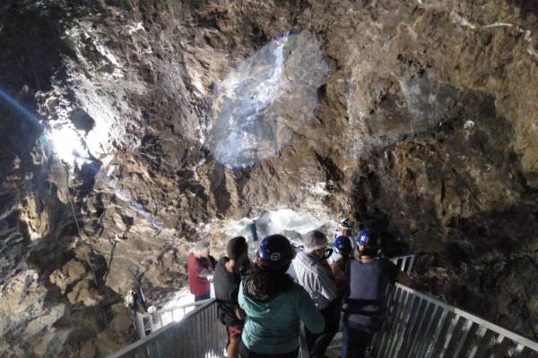 Geoda de Pulpi, joya de cristales de yeso